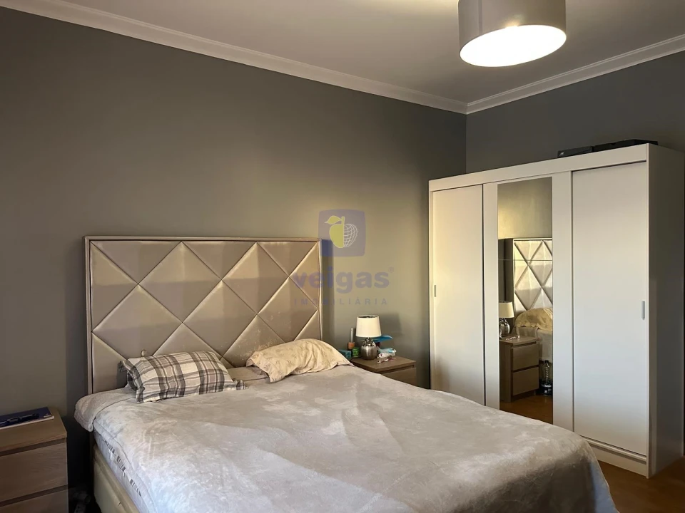 Apartamento T3 para Venda em Agualva e Mira-Sintra Foto 16