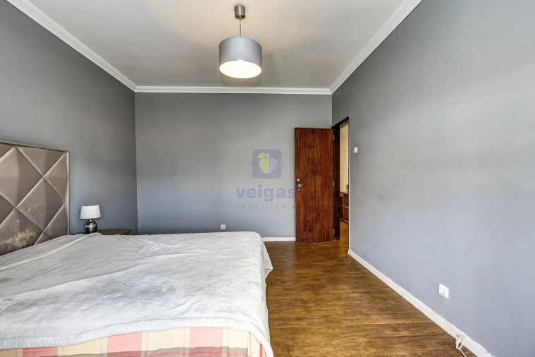 Apartamento T3 para Venda em Agualva e Mira-Sintra Foto 30