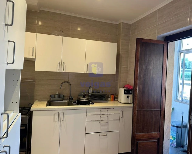 Apartamento T3 para Venda em Agualva e Mira-Sintra Foto 6