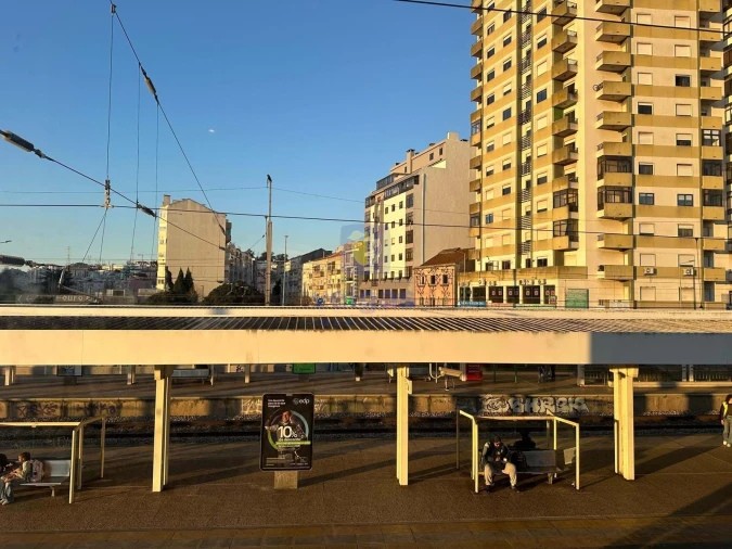 Apartamento T3 para Venda em Agualva e Mira-Sintra Foto 25