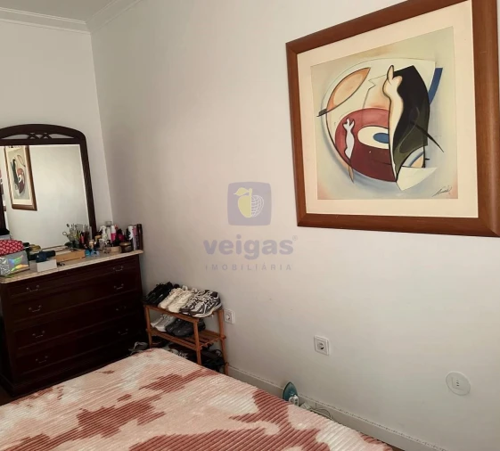 Apartamento T3 para Venda em Agualva e Mira-Sintra Foto 24