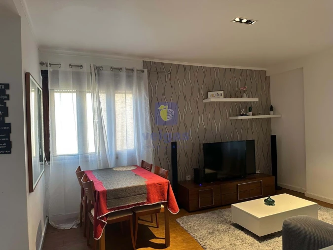 Apartamento T3 para Venda em Agualva e Mira-Sintra Foto 5