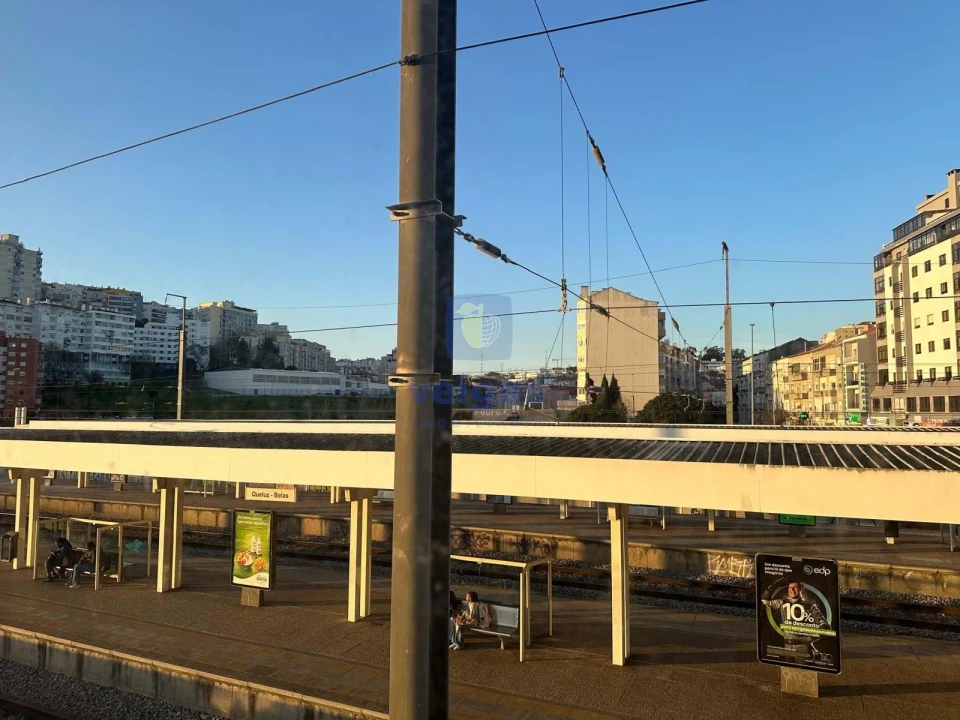 Apartamento T3 para Venda em Agualva e Mira-Sintra Foto 31