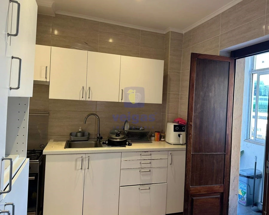 Apartamento T3 para Venda em Agualva e Mira-Sintra Foto 6