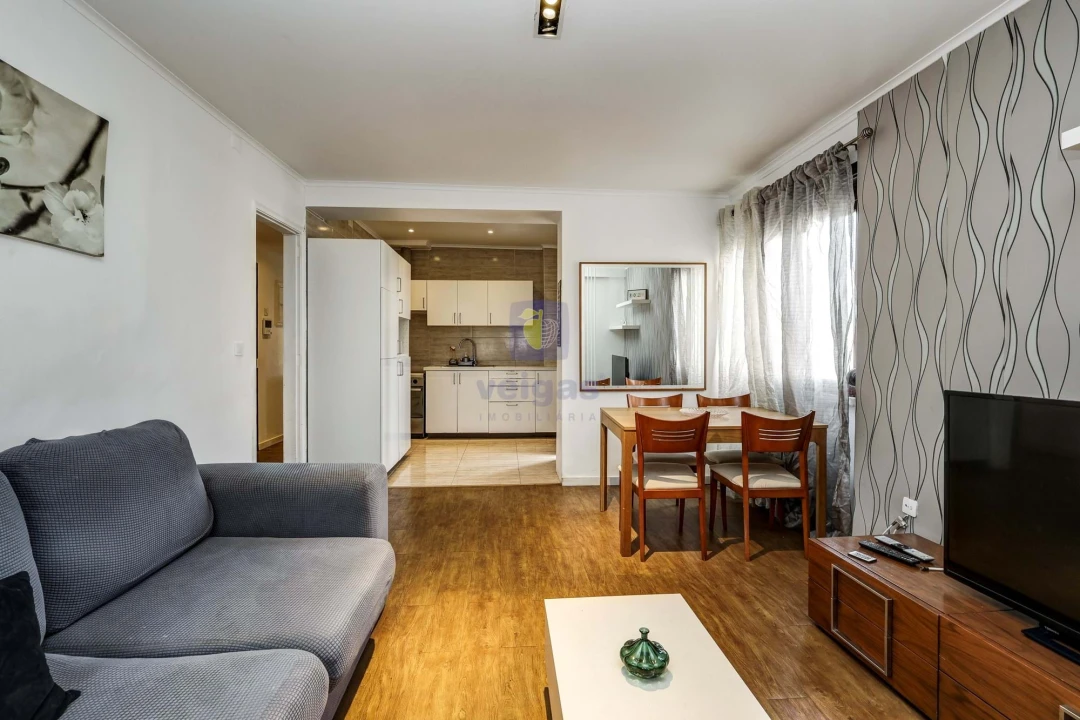 Apartamento T3 para Venda em Agualva e Mira-Sintra Foto 4