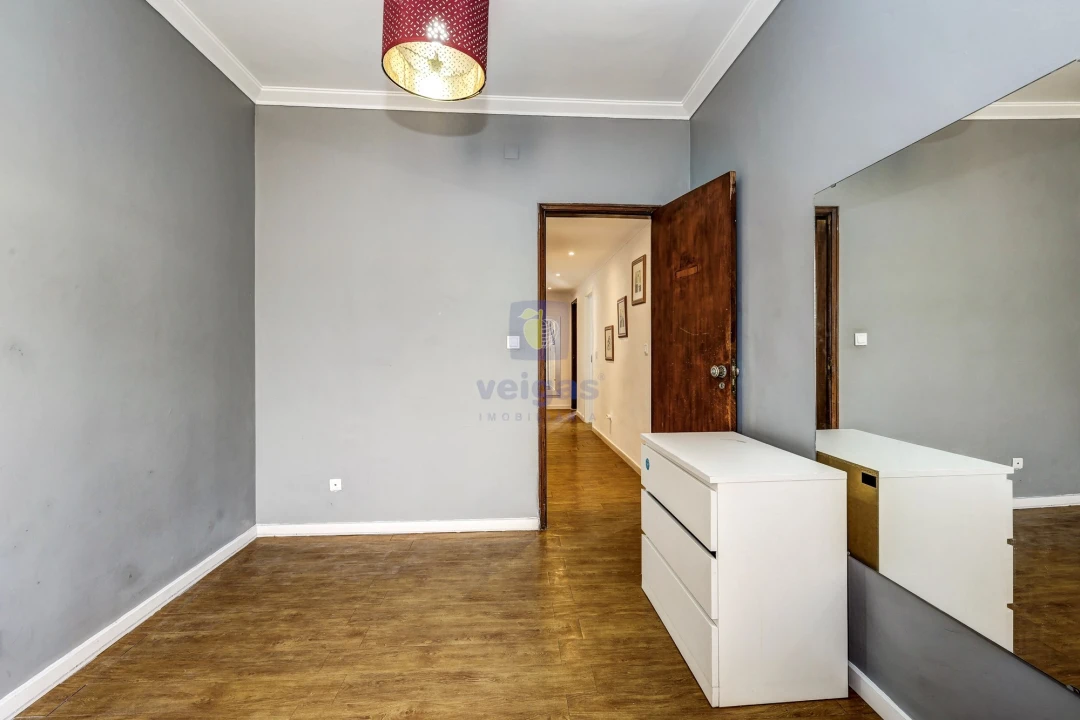 Apartamento T3 para Venda em Agualva e Mira-Sintra Foto 15