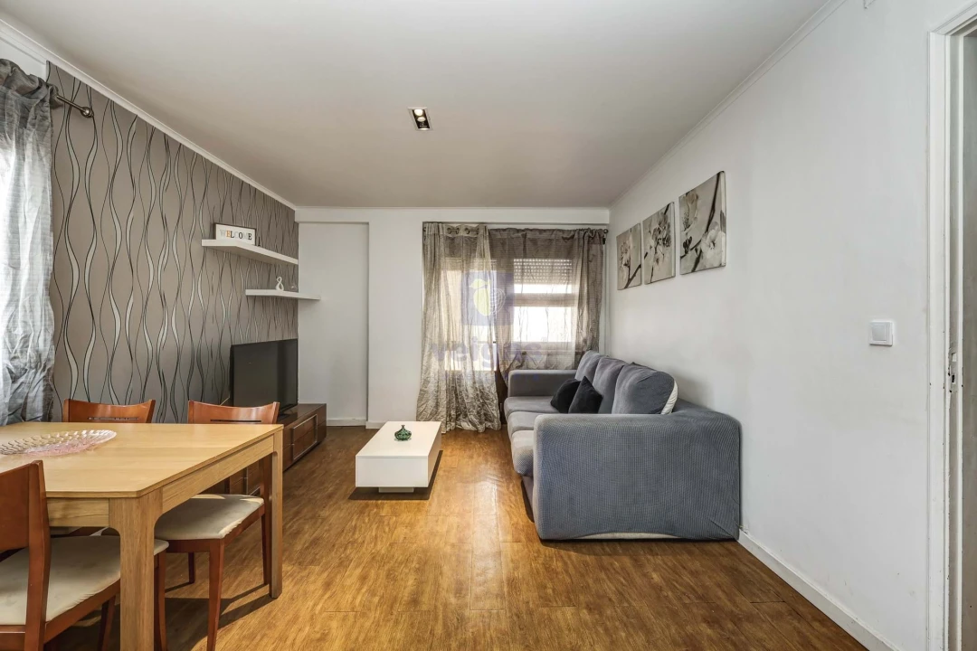 Apartamento T3 para Venda em Agualva e Mira-Sintra Foto 2