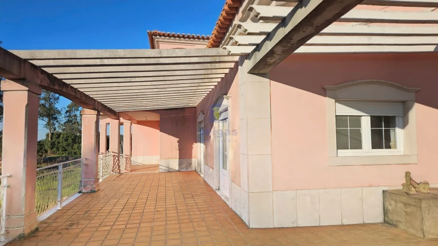 Moradia T4 para Venda em A dos Francos Foto 10