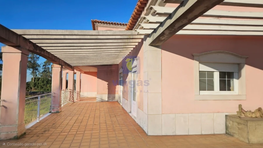 Moradia T4 para Venda em A dos Francos Foto 32