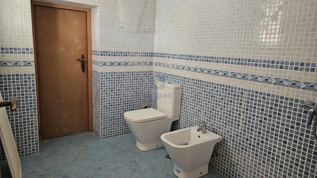 Moradia T4 para Venda em A dos Francos Foto 21