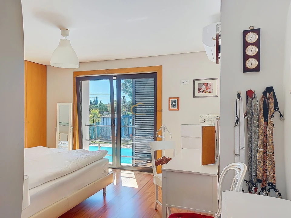 Moradia T4 para Venda em Guia Foto 24