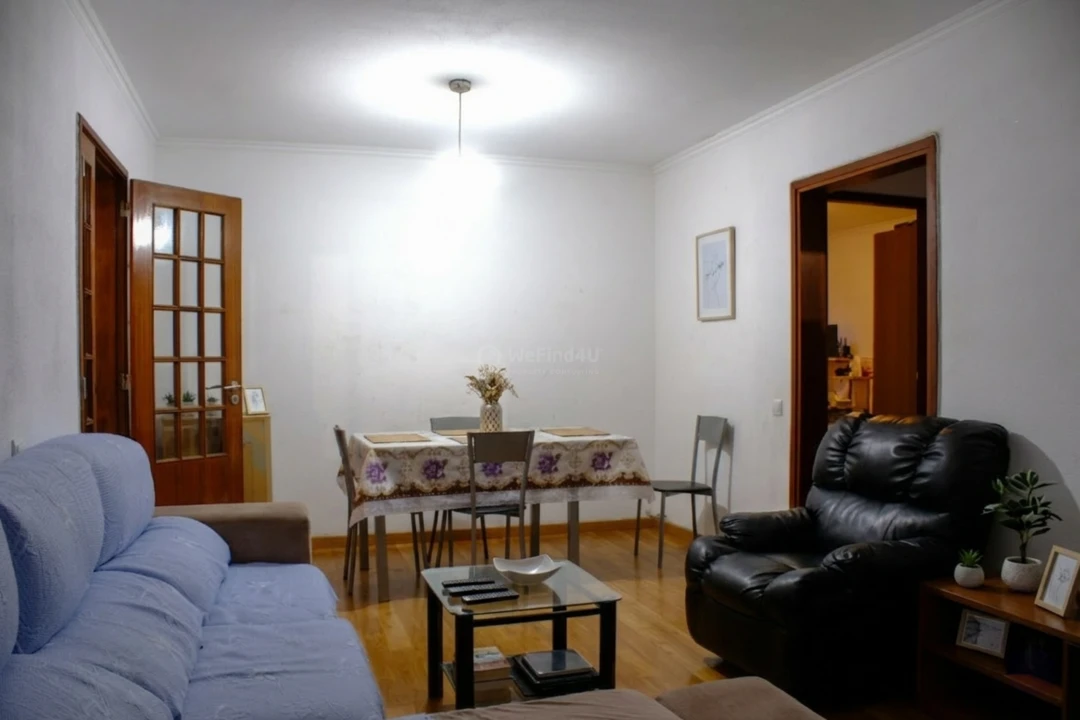 Apartamento T3 para Venda em Corroios Foto 5