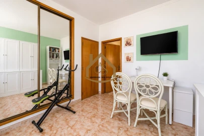 Moradia T3 para Venda em Mexilhoeira Grande