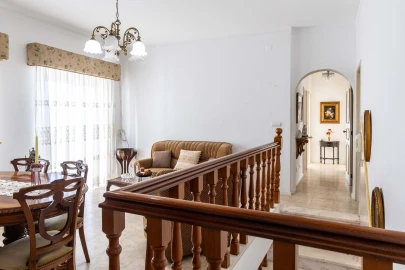 Moradia T4 para Venda em Olhão