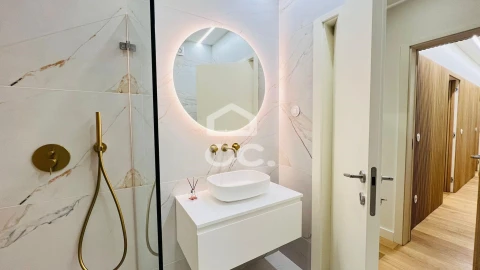 Apartamento T3 para Venda em União das Freguesias de Setúbal