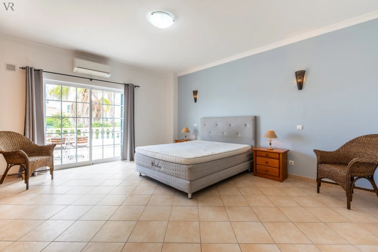 Moradia T3 para Venda em São Silvestre Foto 18