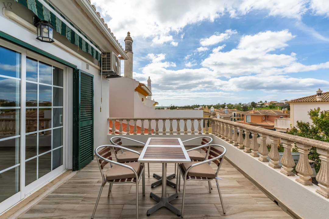 Moradia T3 para Venda em São Silvestre Foto 21