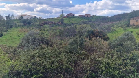 Terreno para Venda em Silves