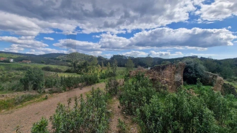 Terreno para Venda em Silves