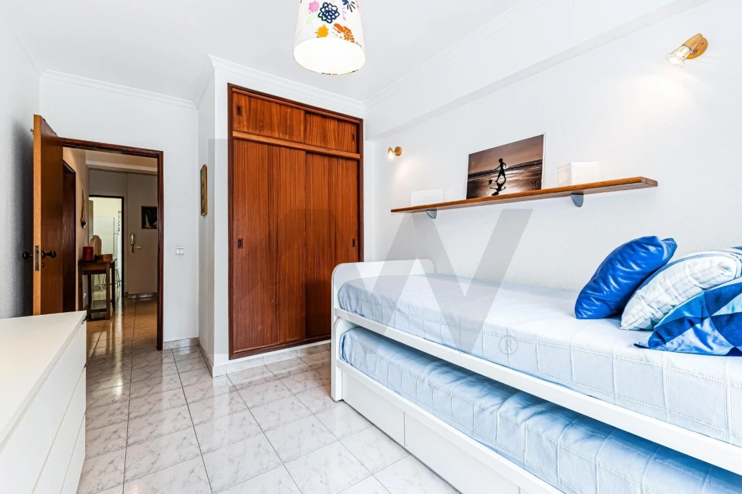 Apartamento T2 para Venda em Armação de Pera Foto 5