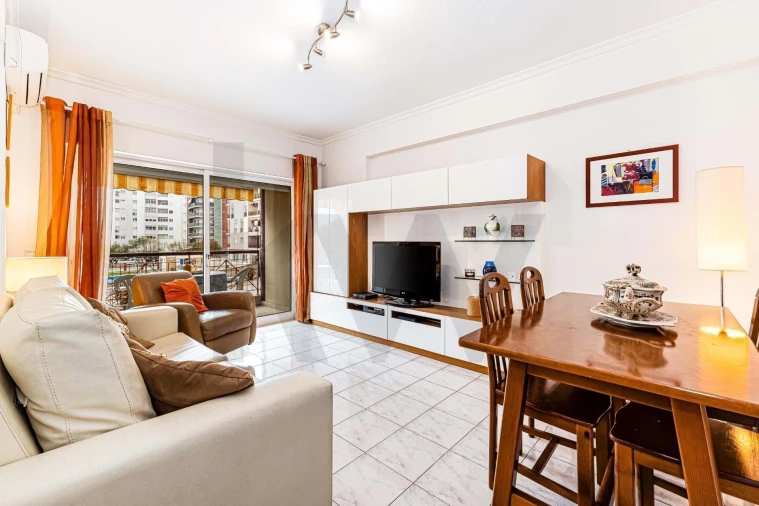 Apartamento T2 para Venda em Armação de Pera Foto 1