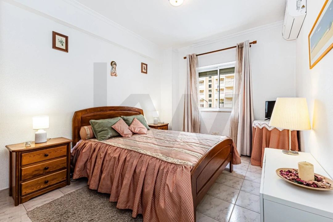 Apartamento T2 para Venda em Armação de Pera Foto 8