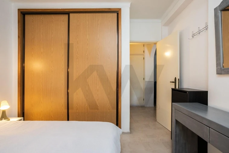 Apartamento T1 para Venda em Portimão Foto 15