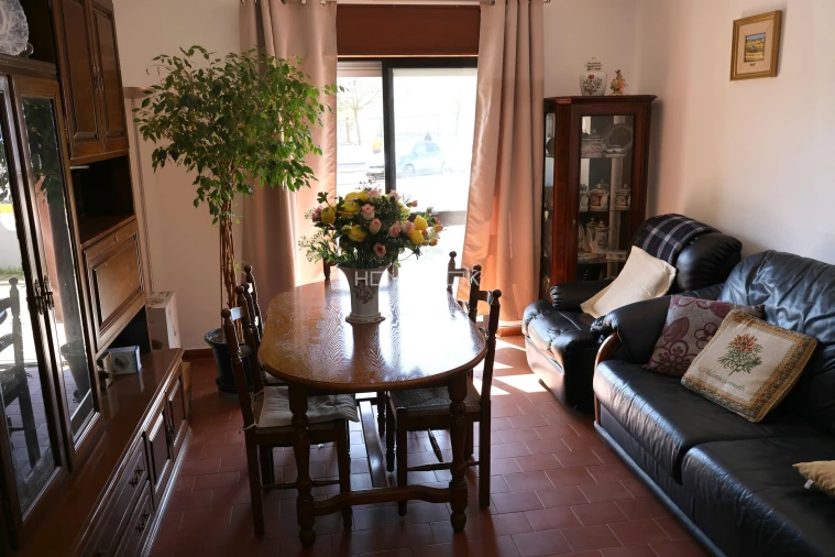 Apartamento T2 para Venda em Vendas Novas Foto 2