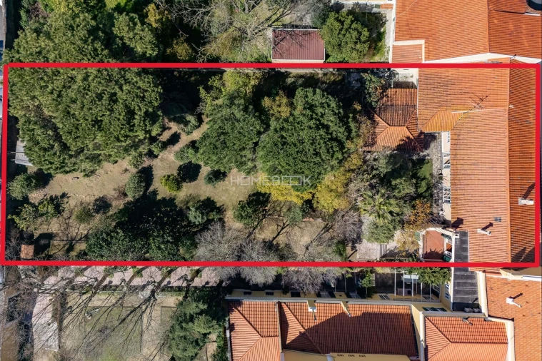 Moradia T8 para Venda em Penha de França Foto 49