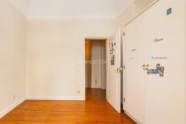 Moradia T8 para Venda em Penha de França Foto 39