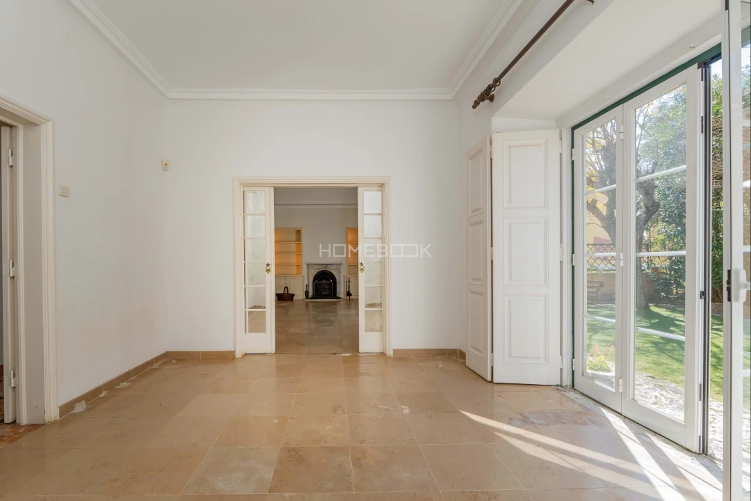 Moradia T8 para Venda em Penha de França Foto 15