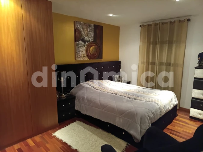 Apartamento T3 para Venda em Vilar de Pinheiro Foto 12