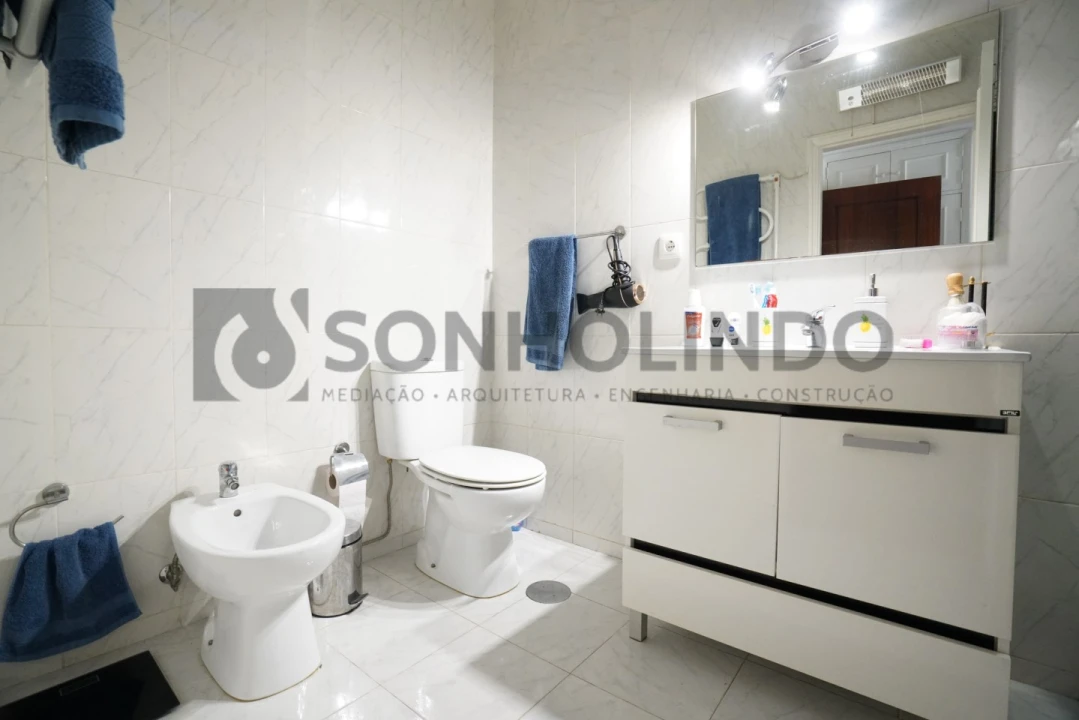 Apartamento T2 para Venda em Cidade da Maia Foto 7