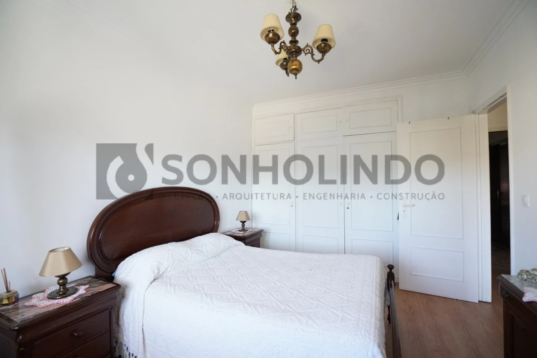 Apartamento T2 para Venda em Cidade da Maia Foto 11