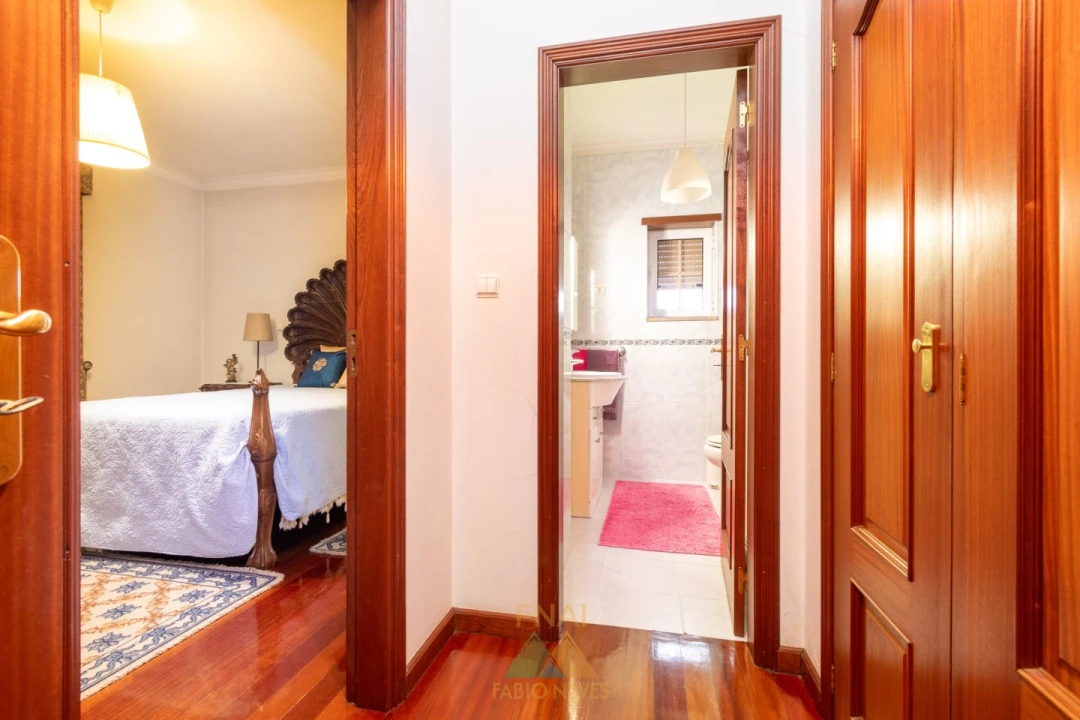 Moradia T5 para Venda em Real, Dume e Semelhe Foto 32