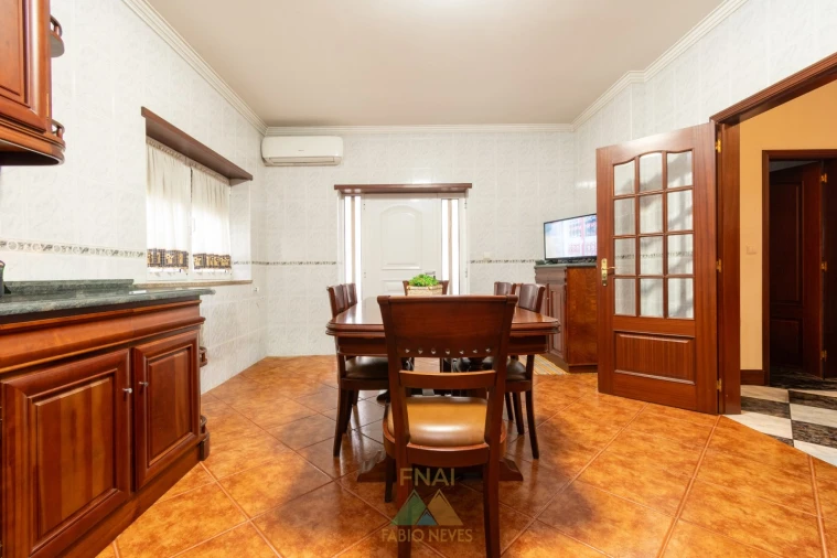 Moradia T5 para Venda em Real, Dume e Semelhe Foto 11