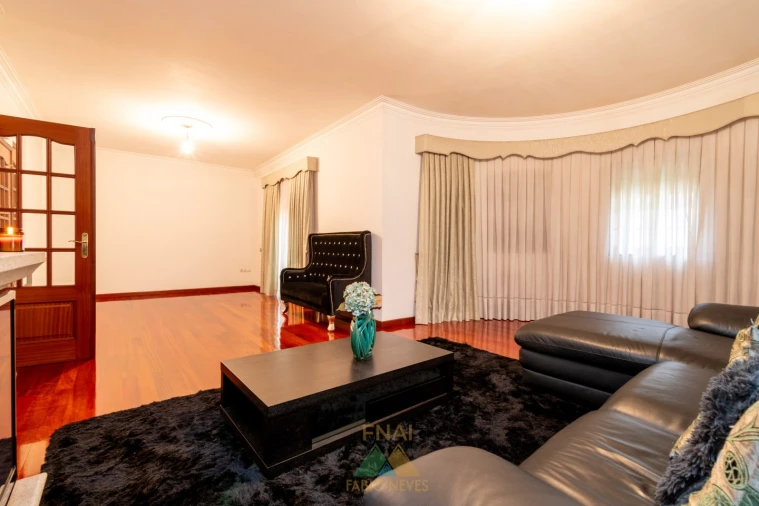 Moradia T5 para Venda em Real, Dume e Semelhe Foto 17