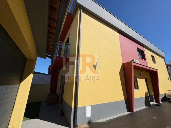 Moradia T3 para Venda em Quinta do Conde
