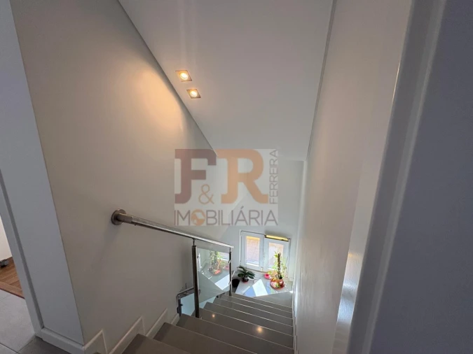 Moradia T3 para Venda em Quinta do Conde Foto 19