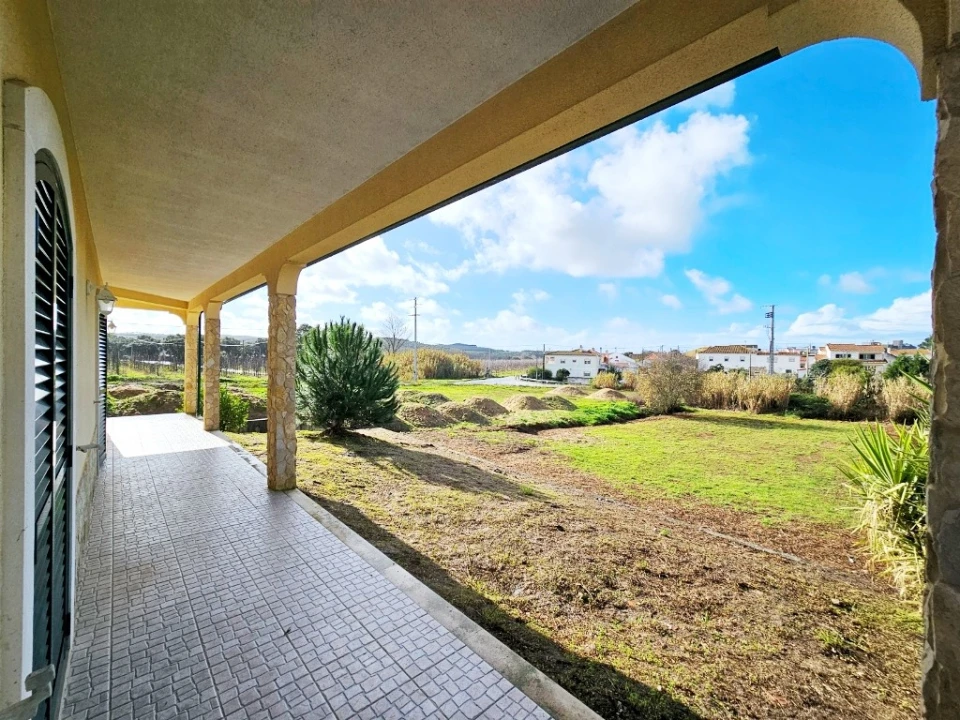 Moradia T4 para Venda em Ramalhal Foto 2