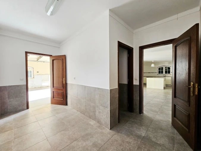 Moradia T4 para Venda em Ramalhal Foto 38