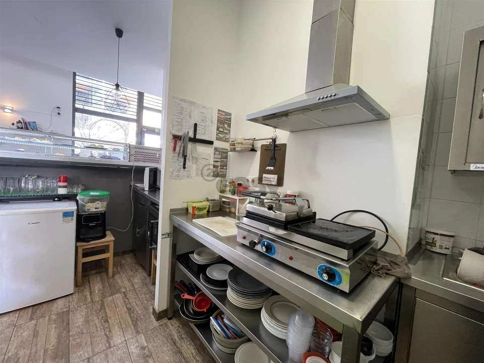 Negócio para Trespasse em Mina de Água Foto 16