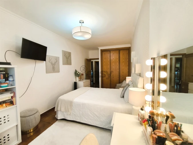 Apartamento T3 para Venda em Ermidas-Sado Foto 11