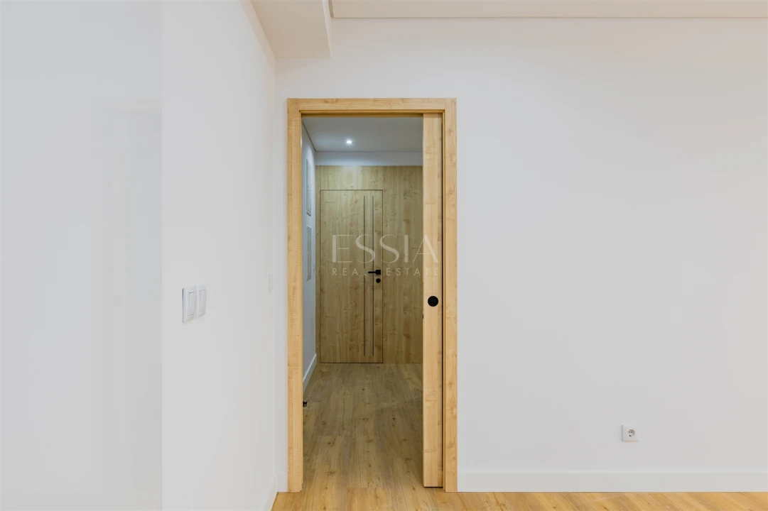 Apartamento T2 para Venda em Cedofeita, Santo Ildefonso, Sé, Miragaia, São Nicolau e Vitória Foto 17