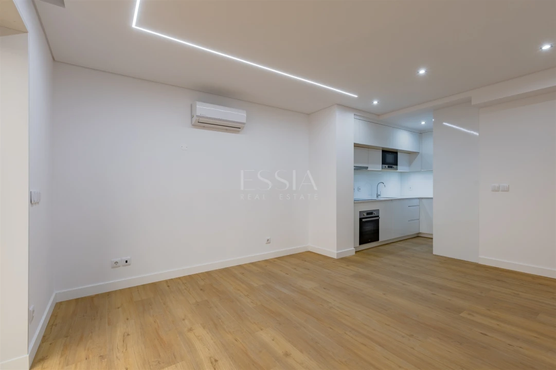 Apartamento T2 para Venda em Cedofeita, Santo Ildefonso, Sé, Miragaia, São Nicolau e Vitória Foto 10