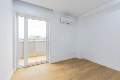 Apartamento T2 para Venda em Cedofeita, Santo Ildefonso, Sé, Miragaia, São Nicolau e Vitória
