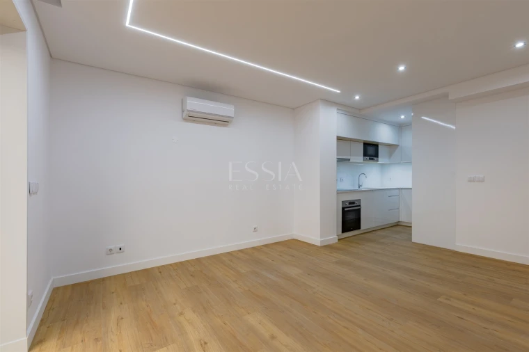 Apartamento T2 para Venda em Cedofeita, Santo Ildefonso, Sé, Miragaia, São Nicolau e Vitória Foto 10