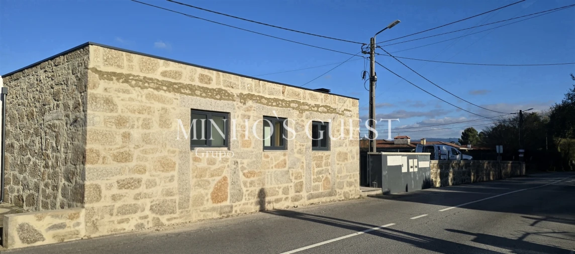 Moradia T6 para Venda em Antas e Abade de Vermoim Foto 7