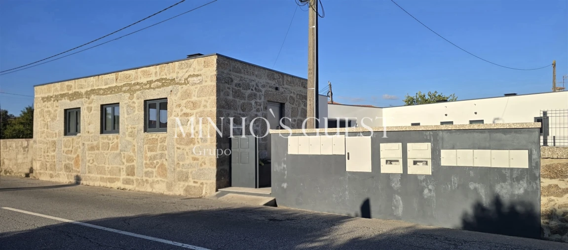 Moradia T6 para Venda em Antas e Abade de Vermoim Foto 8