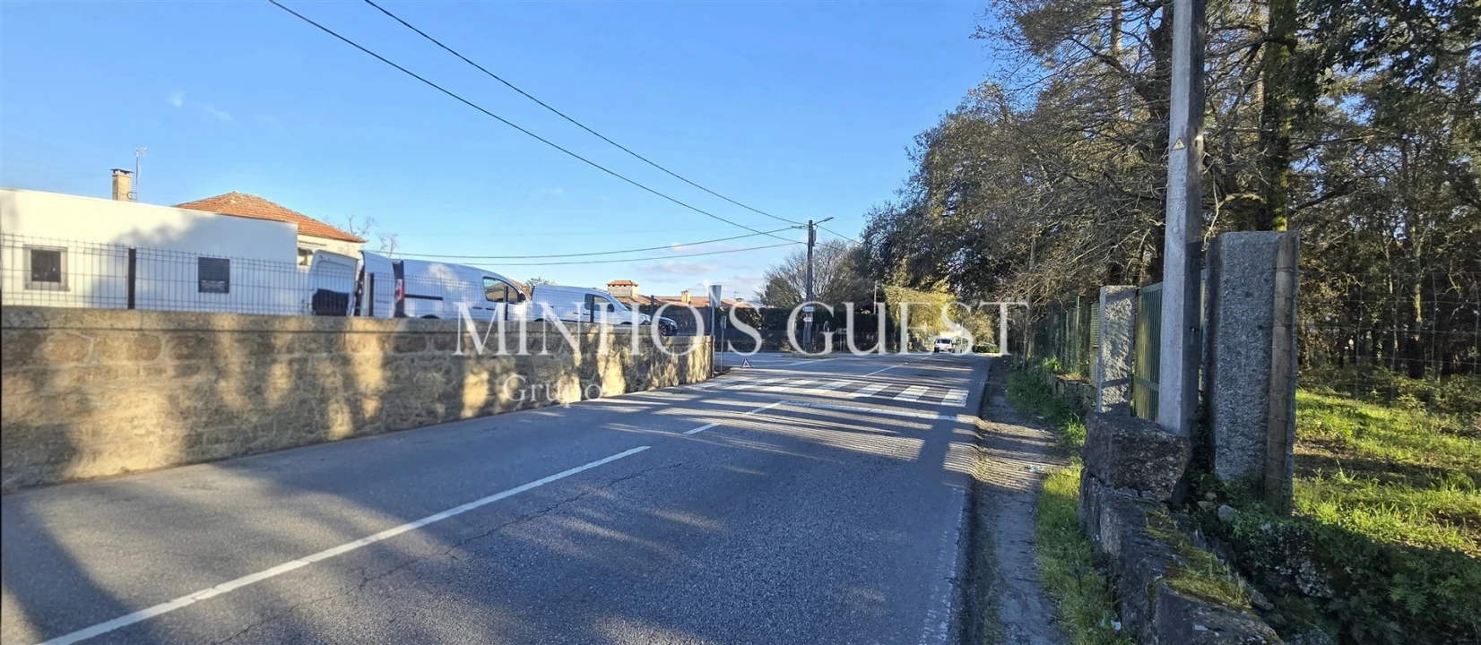 Moradia T6 para Venda em Antas e Abade de Vermoim Foto 13